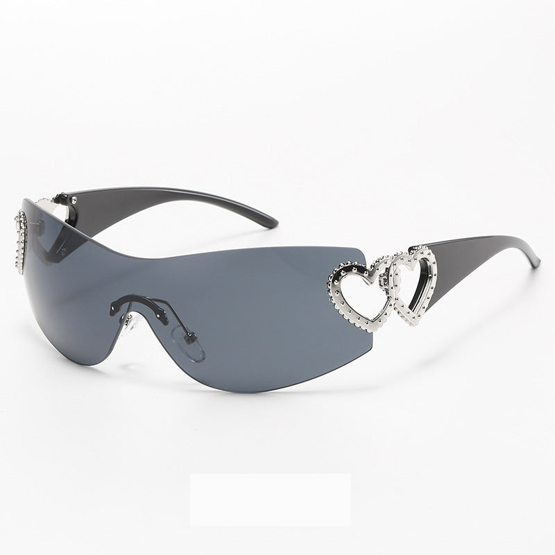 Heart-Shaped Frameless Sunglasses – Trendy, Fashion-Forward, Influencer-Inspired Y2K Shades