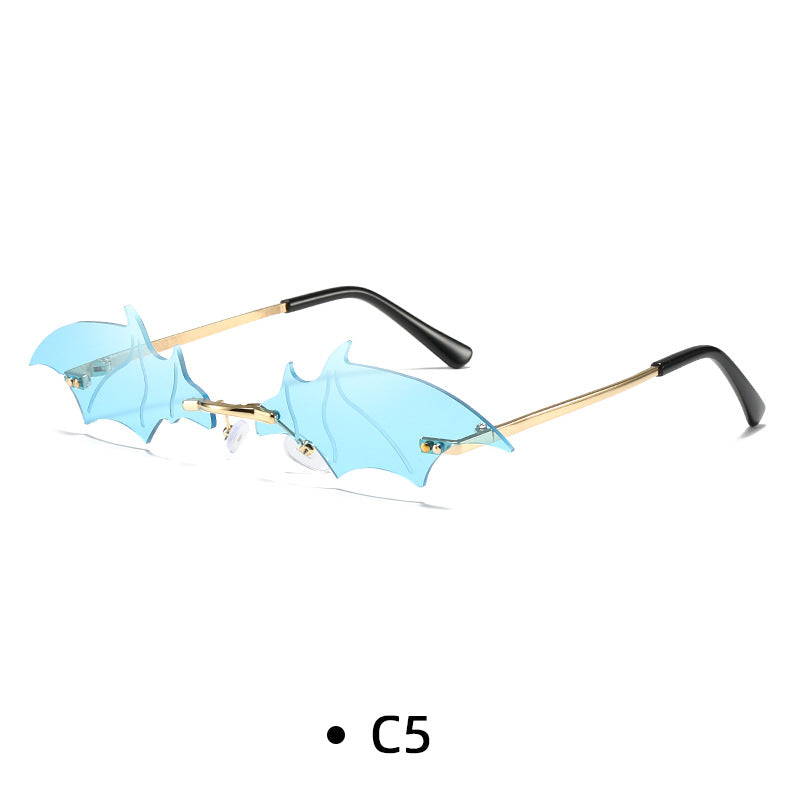 Personalized Bat Sunglasses – Unisex Glitter Street Style Shades – Trendy Halloween Fashion Accessory