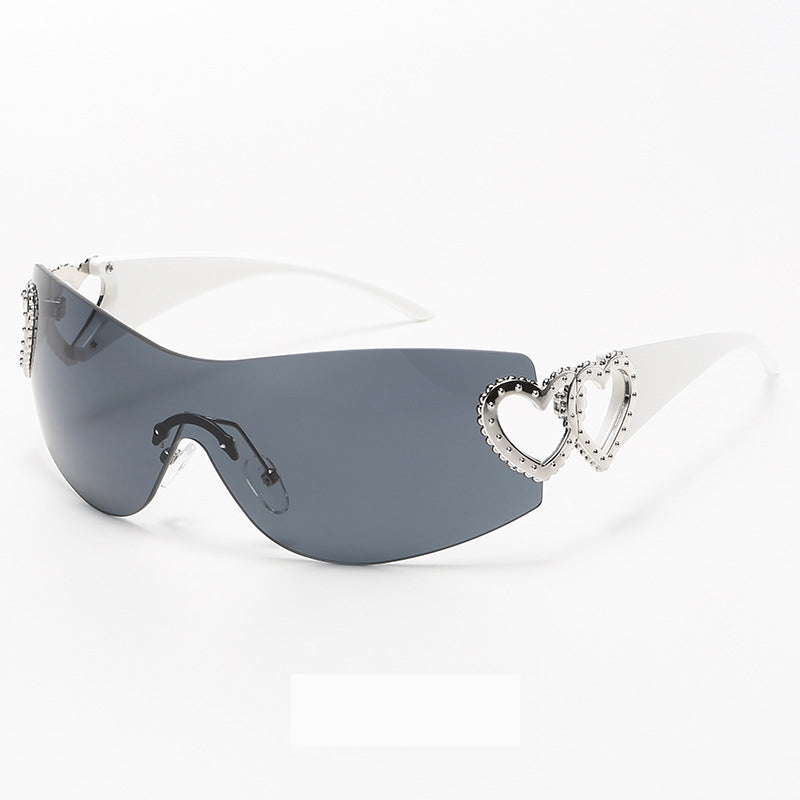 Heart-Shaped Frameless Sunglasses – Trendy, Fashion-Forward, Influencer-Inspired Y2K Shades