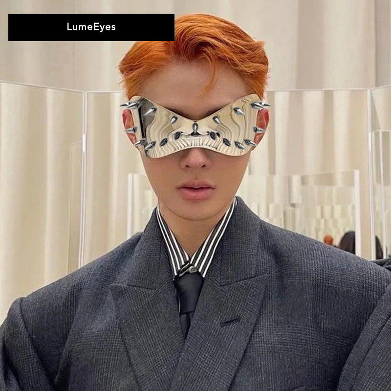 Y2K Oversized Rivet Frame Sunglasses – Futuristic Fashion Shades for Women & Men, Unique and Trendy Streetwear Eyewear