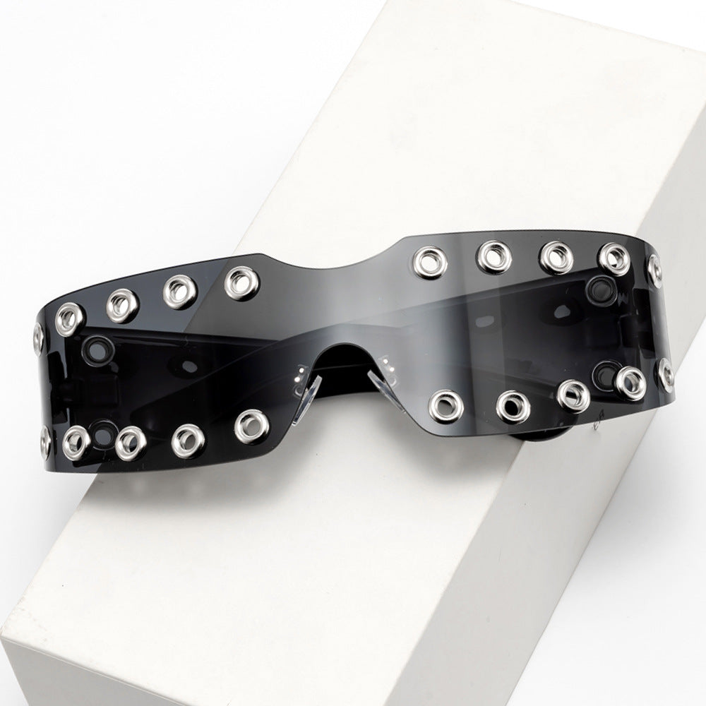 Cyberpunk Full-Coverage Oversized Sunglasses – Unisex Futuristic Party Shades, European & American Fashion Style