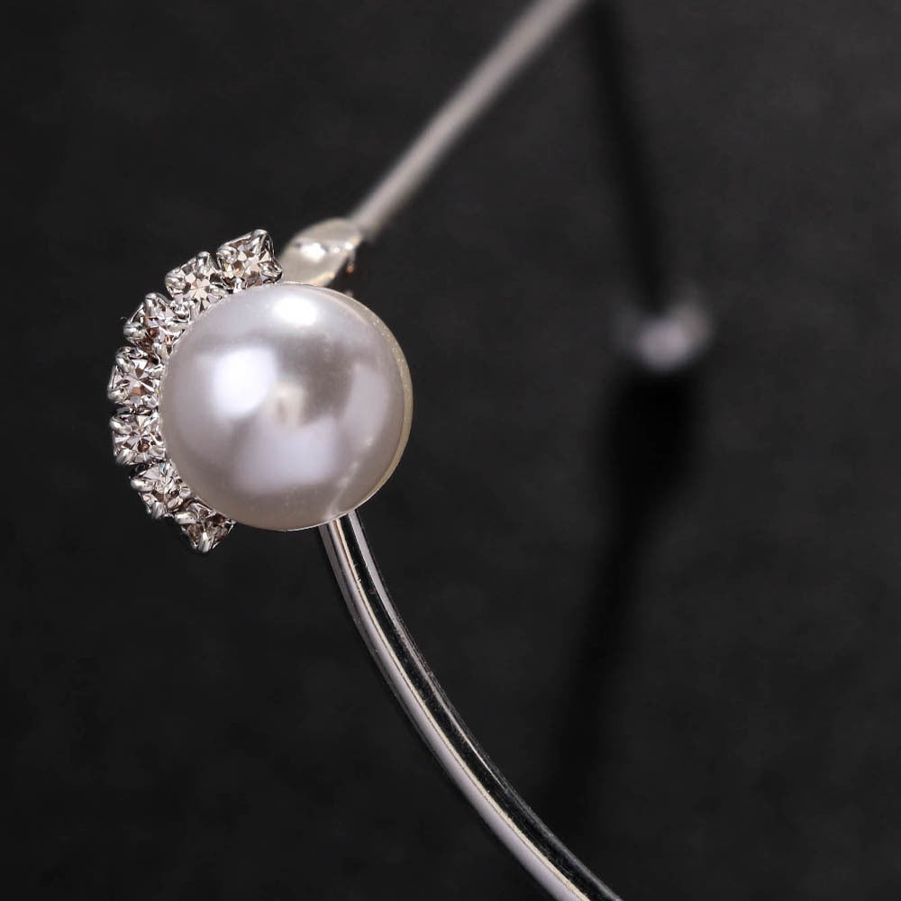 Pearl-Studded U-Shaped Eyeglass Frames – Punk-Inspired Asymmetrical Lensless Design